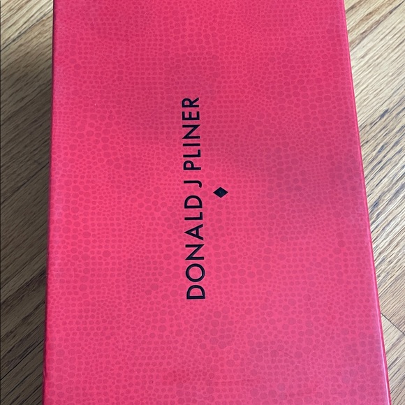 Donald J. Pliner Bootie Open Toe - Picture 4 of 6